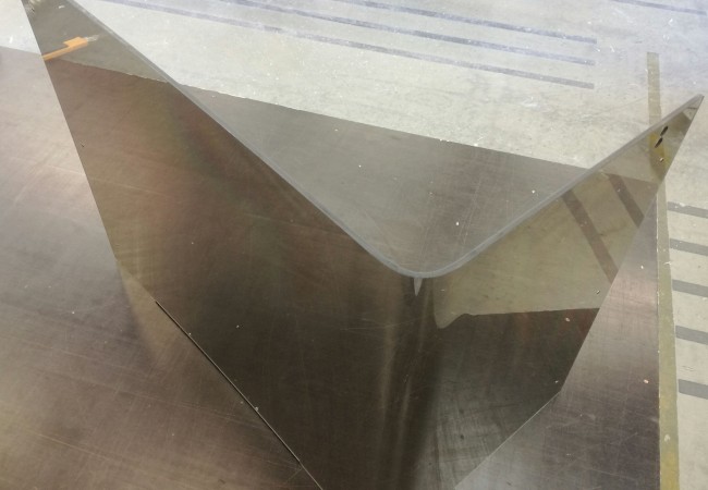 Műanyag lemezek hajlítása